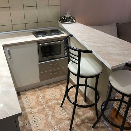 Studio Nina Novi Sad Luaran gambar